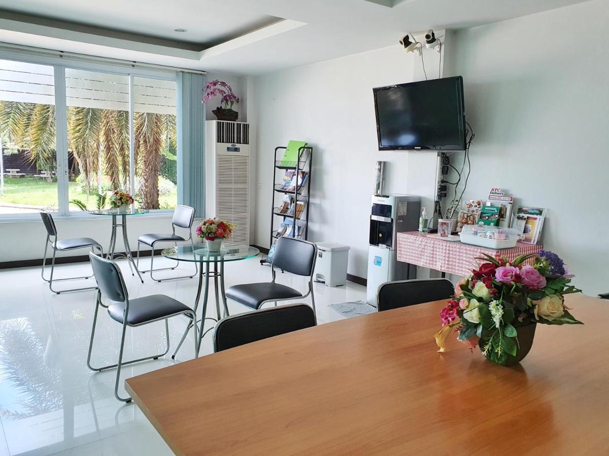 Orchid Surin 아파트 외부 사진